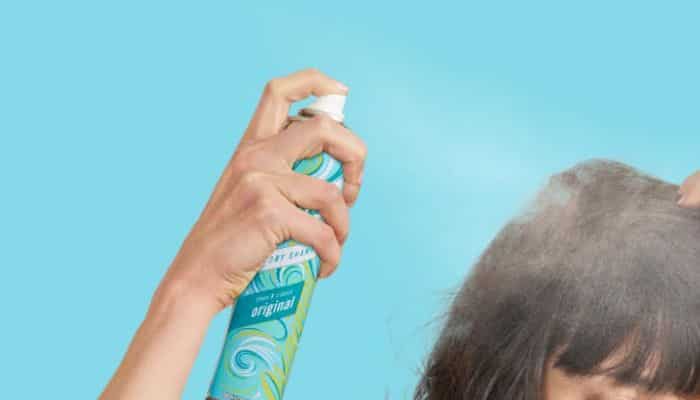 Do You Put Dry Shampoo Before or After Straightening