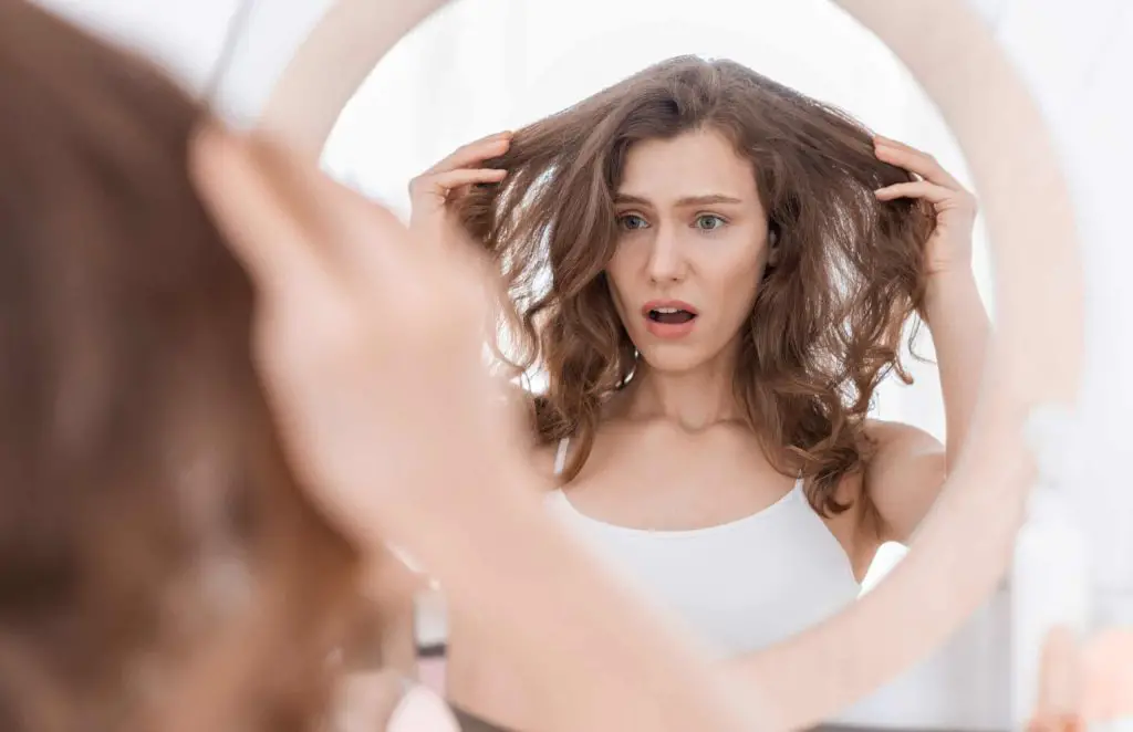 Waxy Buildup on Hair Causes and Easy Solutions scaled 1