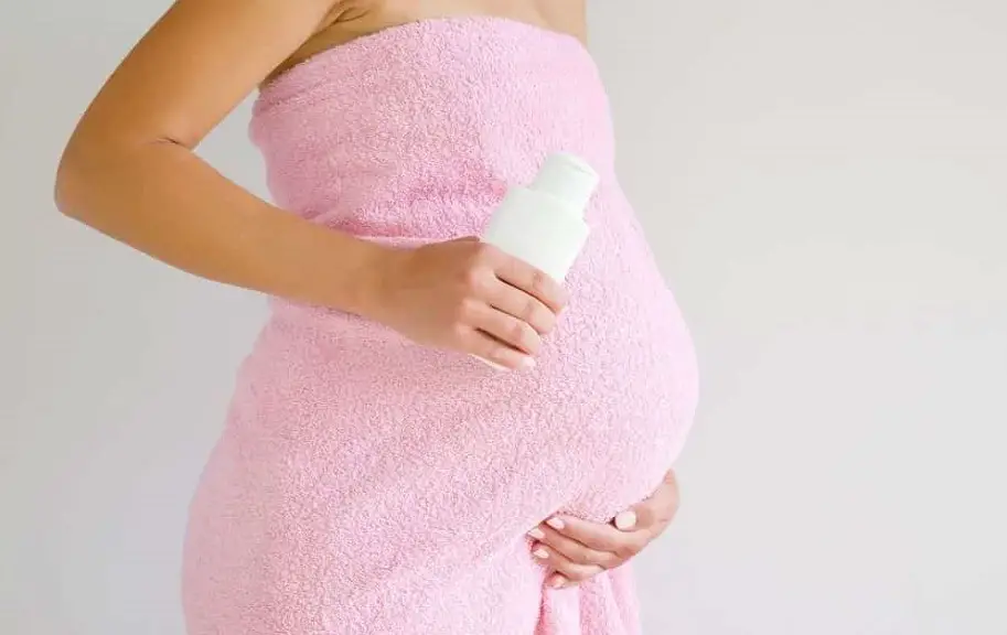 11 Best Shampoo And Conditioner For Pregnancy: Helpful Guide