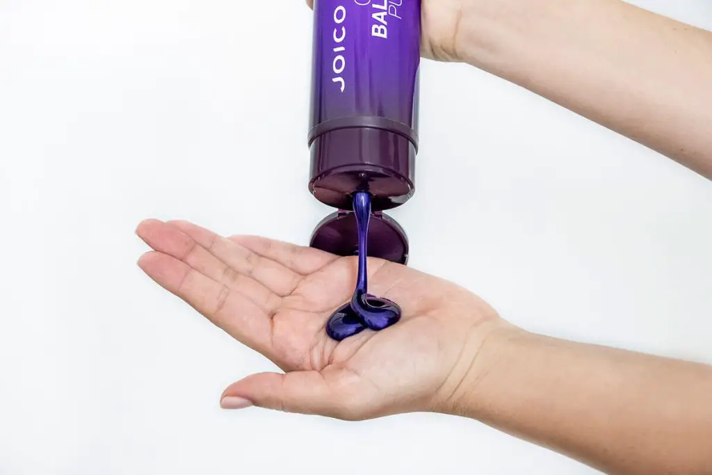 purple blue shampoo brassy hair