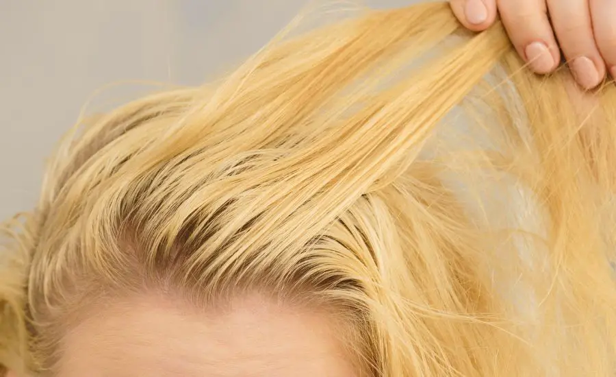 how to keep your hair from getting greasy overnight
